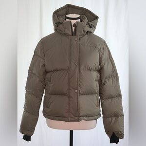 Quince Responsible Down Cropped Puffer Jacket NWT Faded Cargo XS